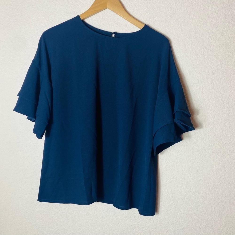 Luvamia Women's Casual 3/4 Tiered Bell Sleeve Crewneck Loose Blouse NWOT Size: M